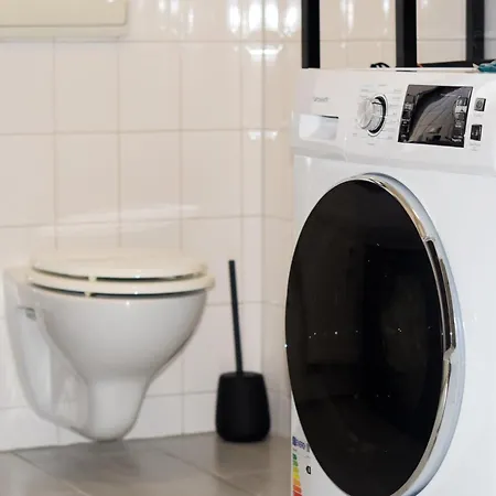 Asya Zentral, Balkon, Netflix, Gratis Kaffee Und Tee