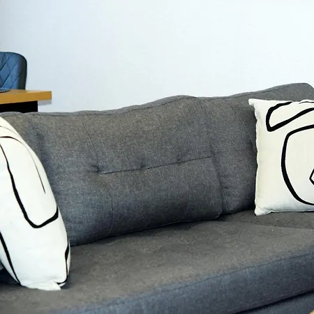 Asya Zentral, Balkon, Netflix, Gratis Kaffee Und Tee