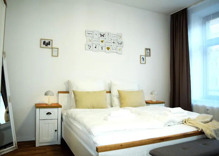 Asya Zentral, Balkon, Netflix, Gratis Kaffee Und Tee Chemnitz