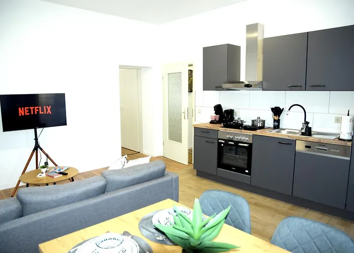 Asya Zentral, Balkon, Netflix, Gratis Kaffee Und Tee *