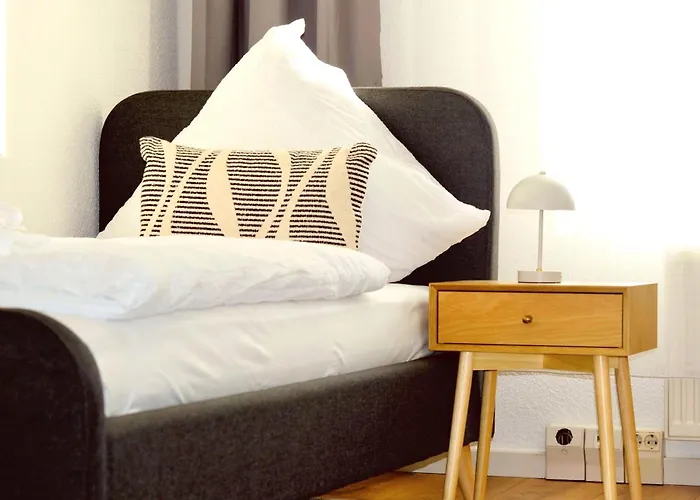 Asya Zentral, Balkon, Netflix, Gratis Kaffee Und Tee